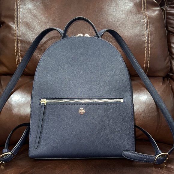 🔥🔥🔥Tory Burch Robinson Blue Leather Backpack - Picture 1 of 9